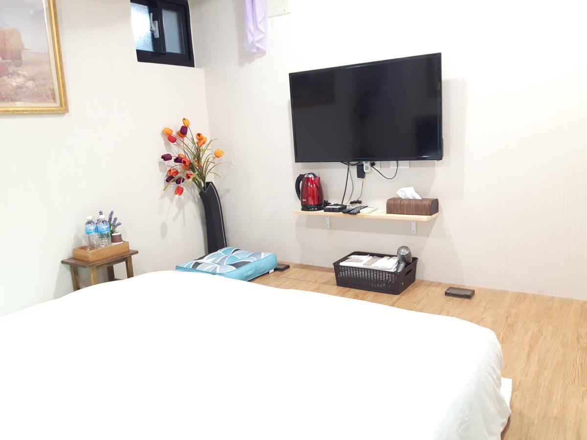 Hase Spring Appartement Tainan Buitenkant foto